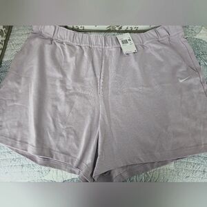 Nike Womans Shorts NWT! Size 3x
